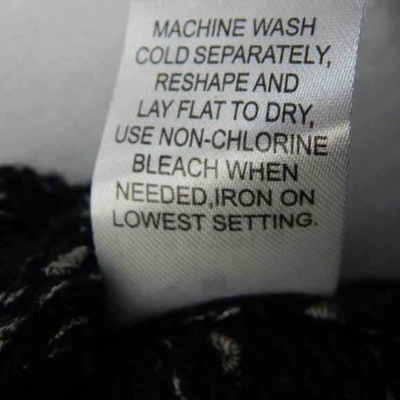 Modern Amusement PacSun Womens Long Sleeve Relaxed Fit Knit Sweater Gray Size M - Picture 10 of 11